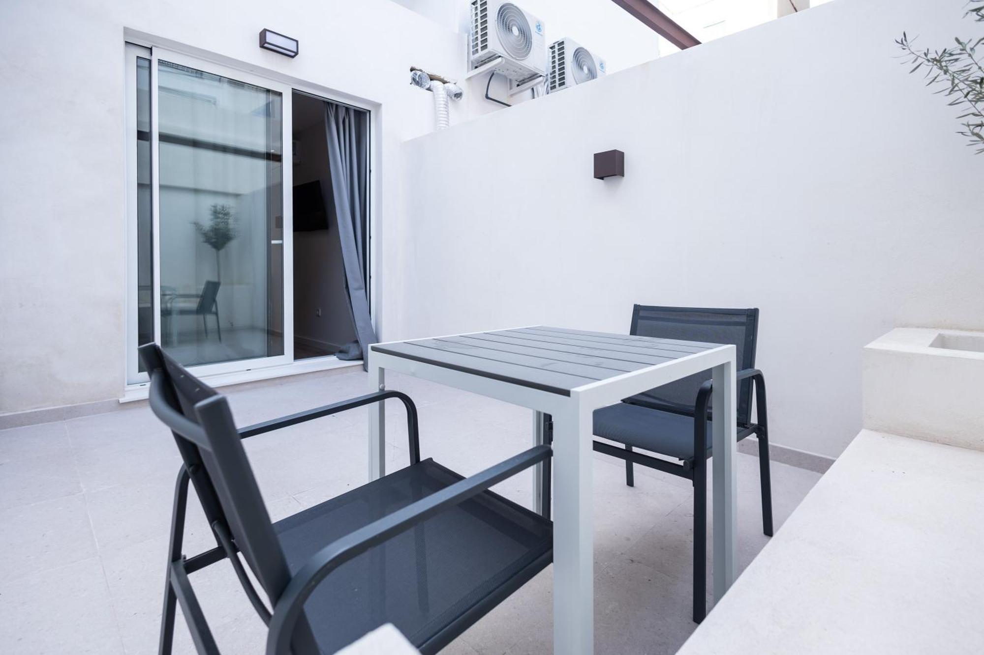 Hotel Yard Patraix By Concept Flats Valencia Exterior foto